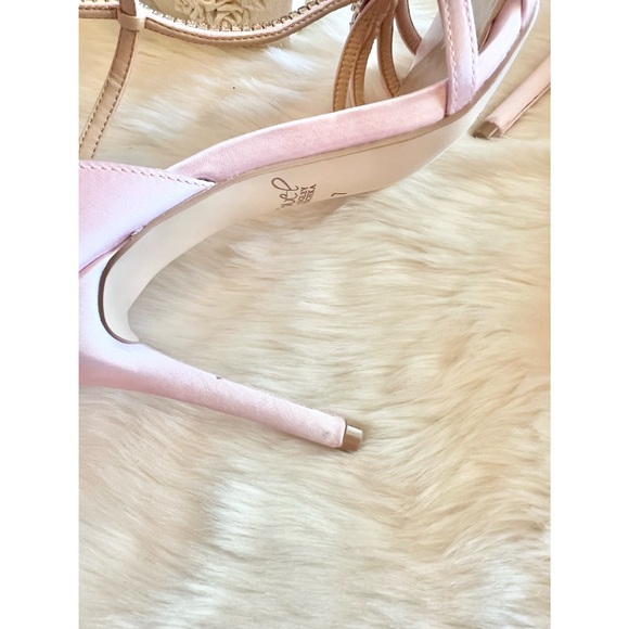 Badgley Mischka Hazel Heels - Picture 9 of 14